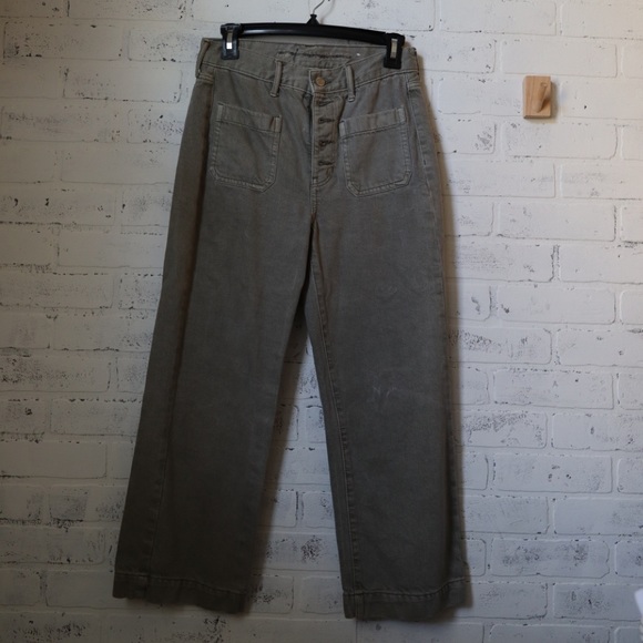 American Eagle Jeans - Picture 2 of 6